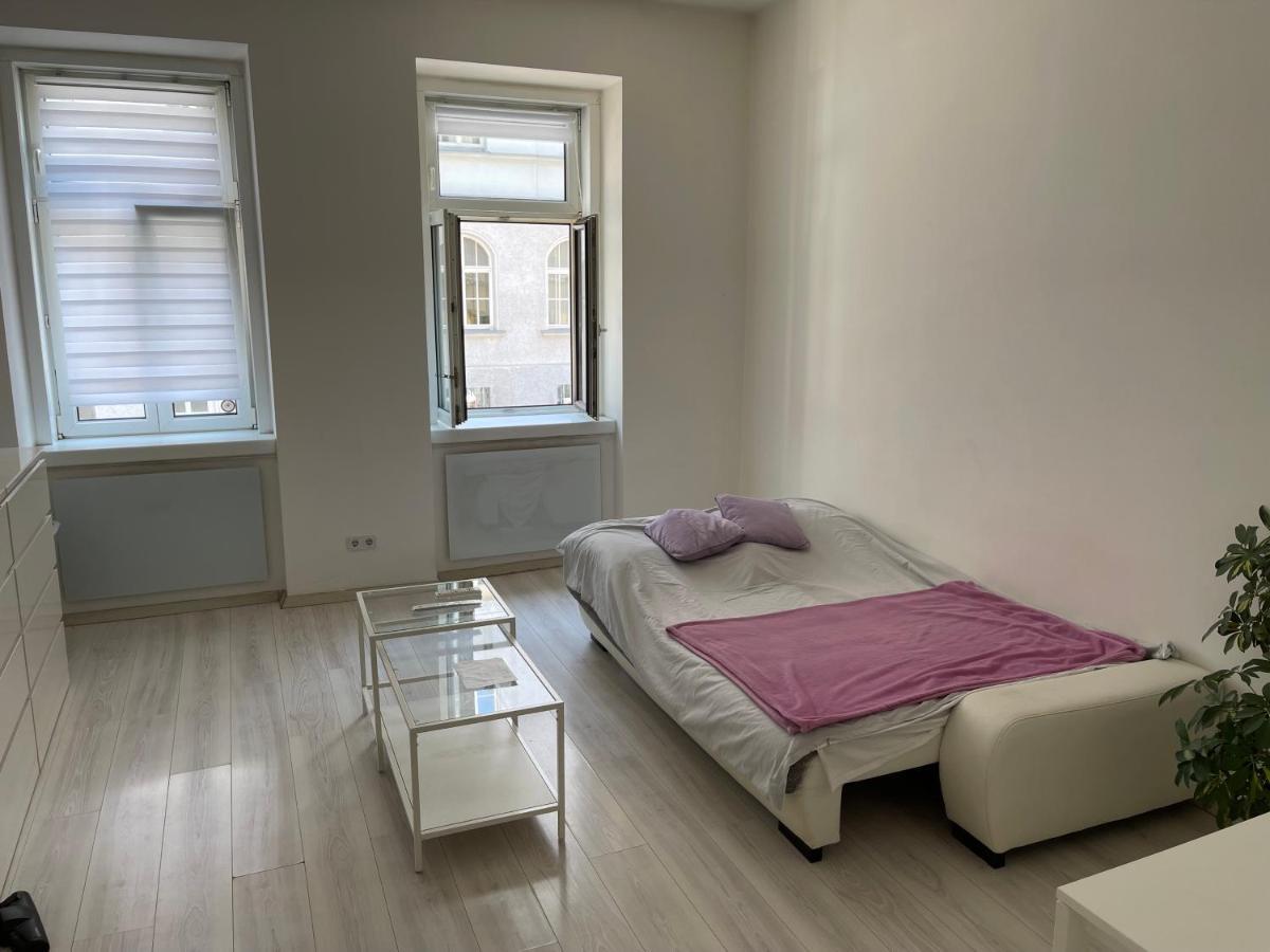 Hutteldorf Apartment Вена Экстерьер фото