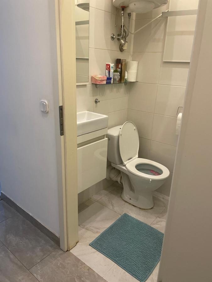 Hutteldorf Apartment Вена Экстерьер фото